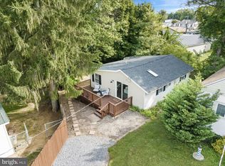 240 Valley Rd, Earleville, MD 21919