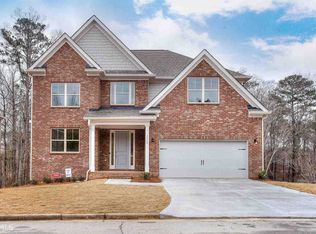 1110 Falkirk Ln, Stone Mountain, GA 30087