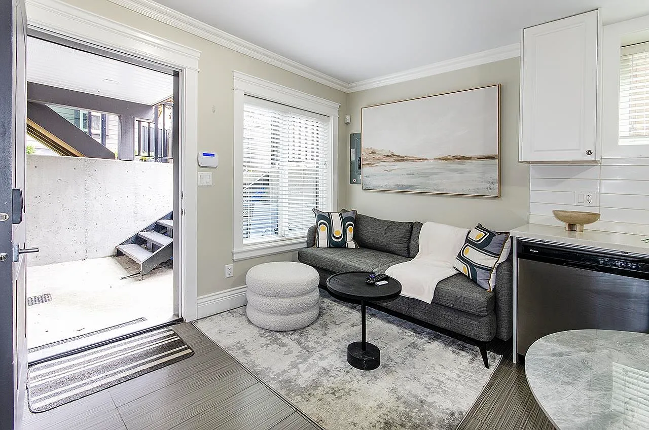1 bed, 675 sqft, $2,300 — Photo 4