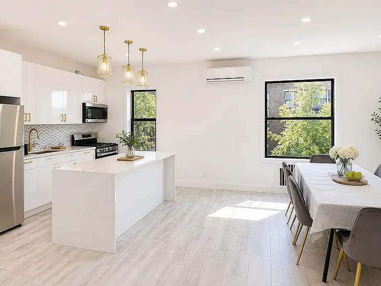 1268 President St #2 — Photo 3
