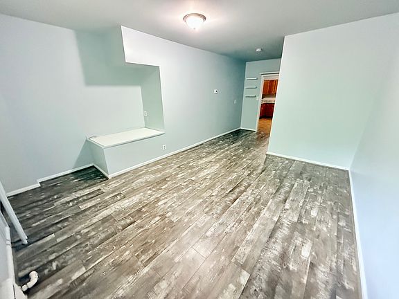 3rd image of 145 Spring Valley Rd #1