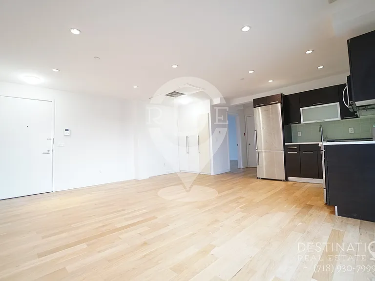 639 4th Ave #10A — Photo 16