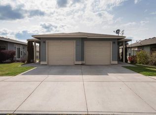 1025 NE Rambling Ln APT 1, Bend, OR 97701