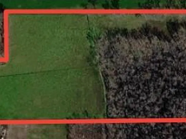 907 Bordelonville Rd, Moreauville, LA 71355