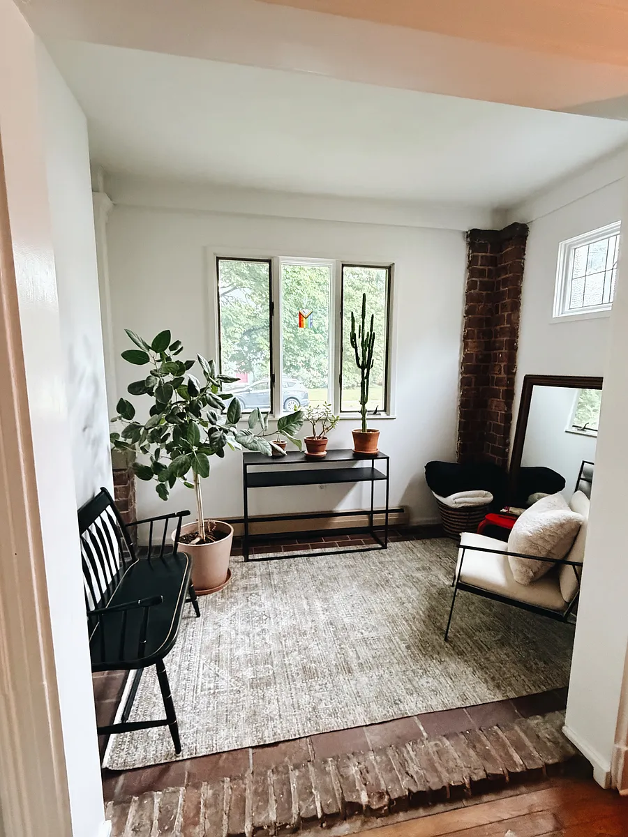 Sitting Room off of Living Room - 201 Thornton St