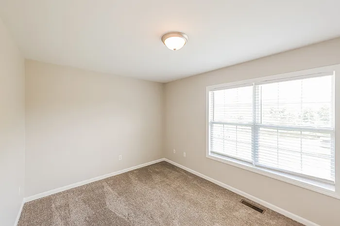 965 Skyview Lake Rd — Photo 8