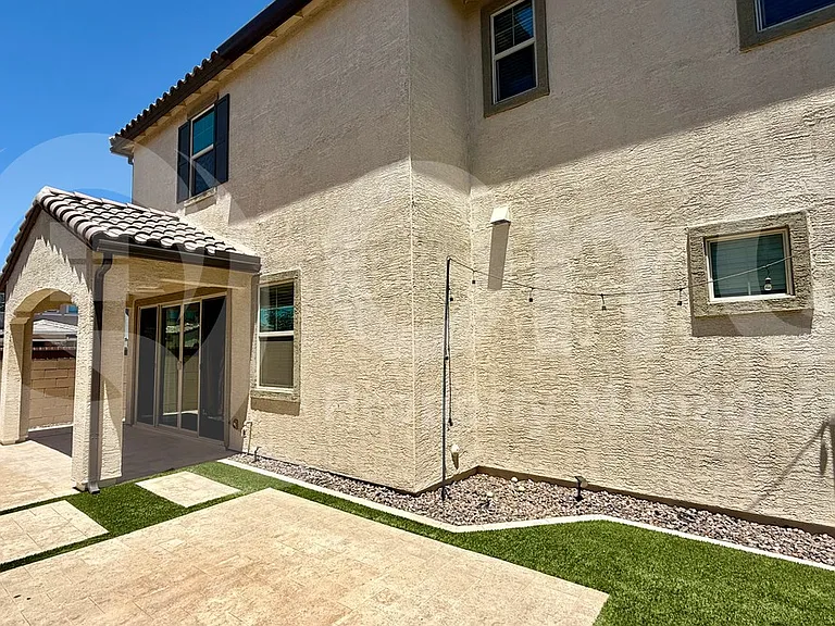 636 S Jacana Ln — Photo 27