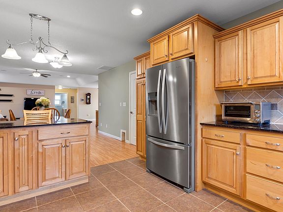 5th image of 30590 Natalie Ln