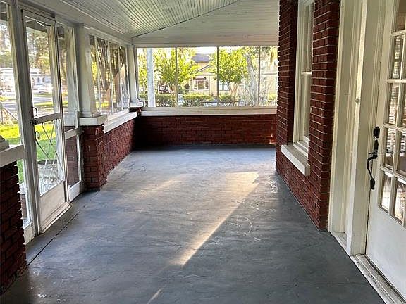 2nd image of 650 E 5th Ave