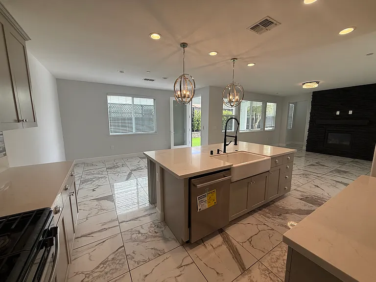 1600 Ranch Ln — Photo 24
