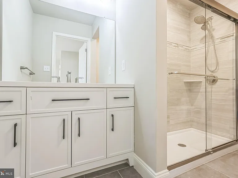 5400 Wissahickon Ave #6 — Photo 21