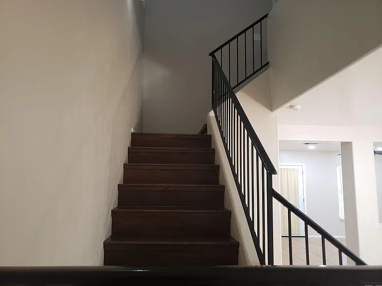 6218 S Sunrise Valley Dr — Photo 3