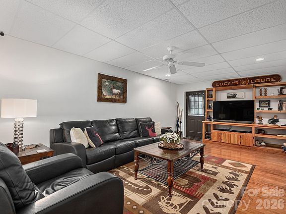21st image of 420 Chimney Rock Dr