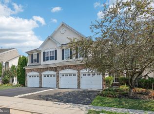 23 Wellington Rd, Newtown, PA 18940