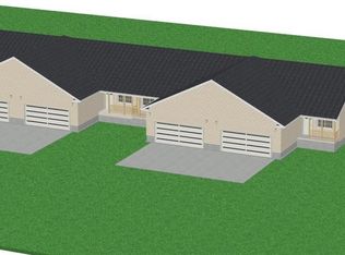 2822 Meadowwood St, Mt Pleasant, MI 48858