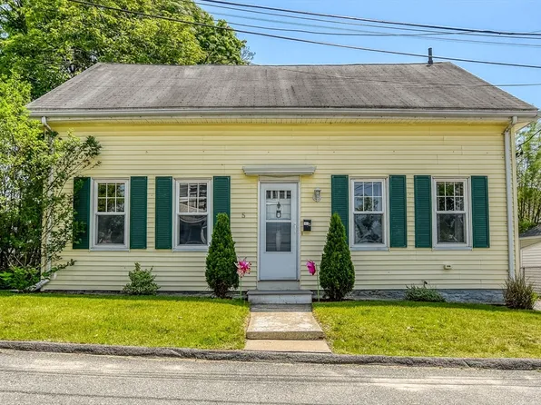 5 Church Ave, Taunton, MA 02780