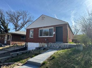 4224 Begg Blvd, Saint Louis, MO