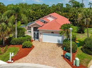 100 Palm Frond Ct, Naples, FL 34104