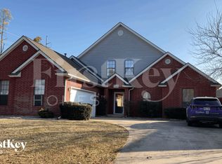 1216 Pine Valley, Edmond, OK 73012