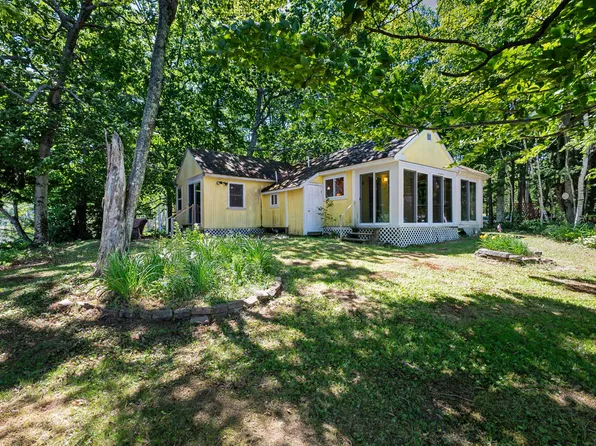 16 Maple Ridge Road, Monmouth, ME 04259