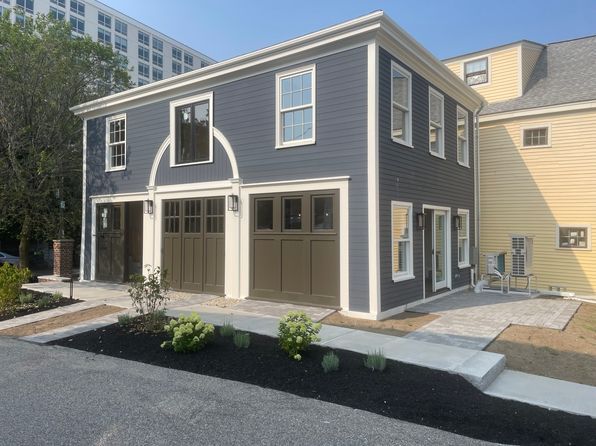 100 Pleasant St