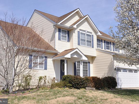 2nd image of 10621 Gallant Fox Way