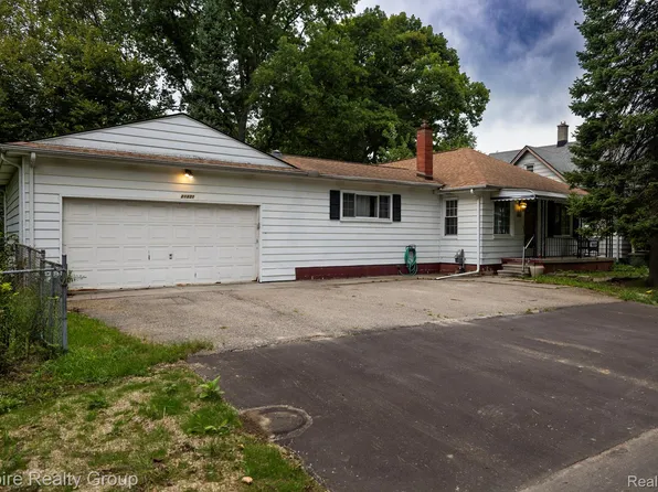 21331 Collingham Ave, Farmington Hills, MI 48336