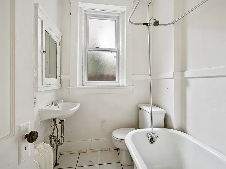 5528 Beverly Pl #1 — Photo 15