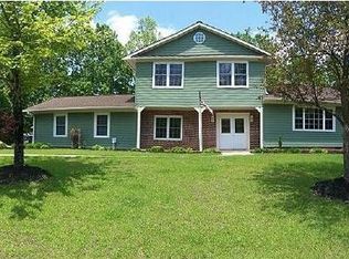 6021 Periwinkle Dell Rd, Seneca, SC 29672