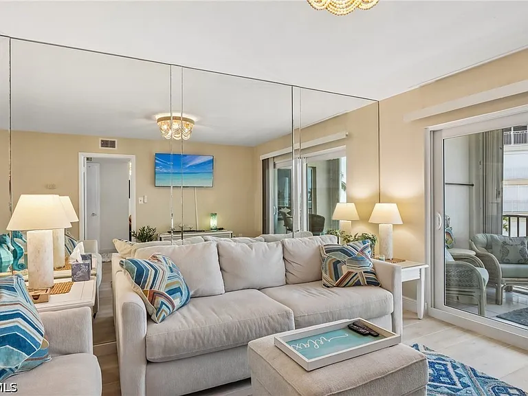 7400 Estero Blvd #315 — Photo 5