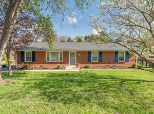 5233 Cave Spring Ln, Roanoke, VA 24018