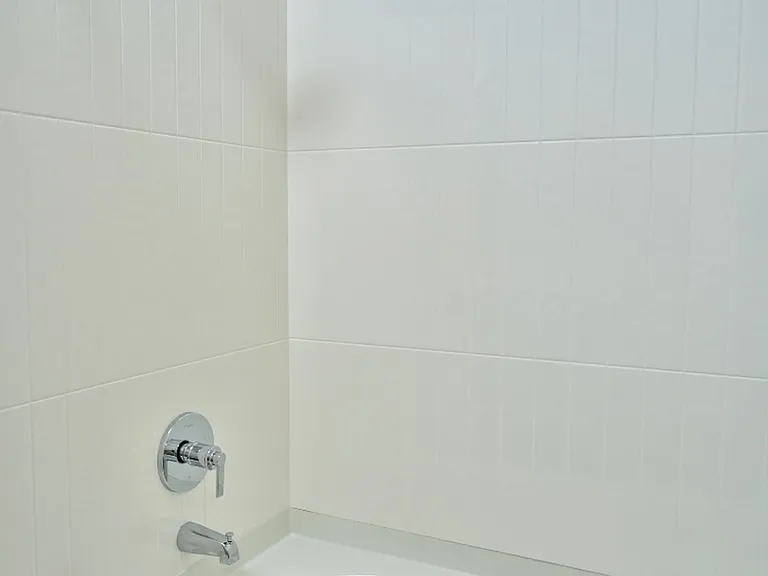 4040 Walton Creek Rd #107 — Photo 33
