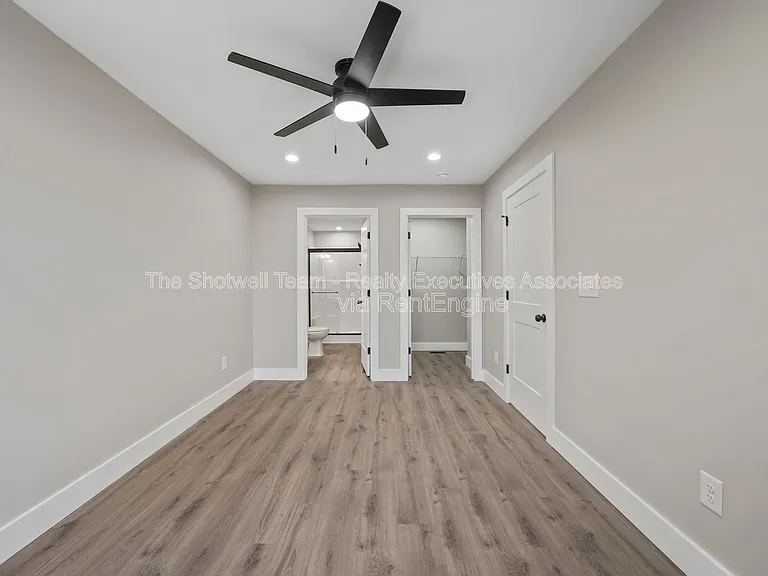 2711 Tarleton Ave — Photo 9