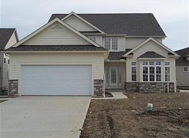 1st image of 4820 Glengary Ln
