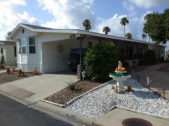 2nd image of 1941 Montana Ave