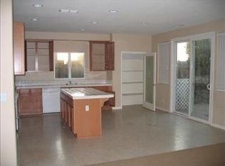 1711 Hicks Ave, Olivehurst, CA 95961