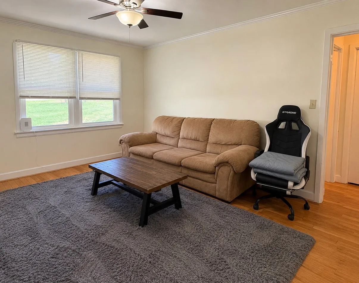 1 bed, 790 sqft, $850 — Photo 3
