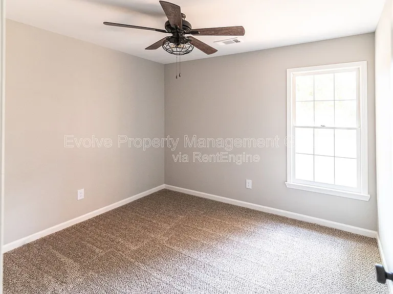 779 Dogwood Cv — Photo 12