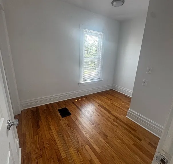 410 Pearl St #1 — Photo 6