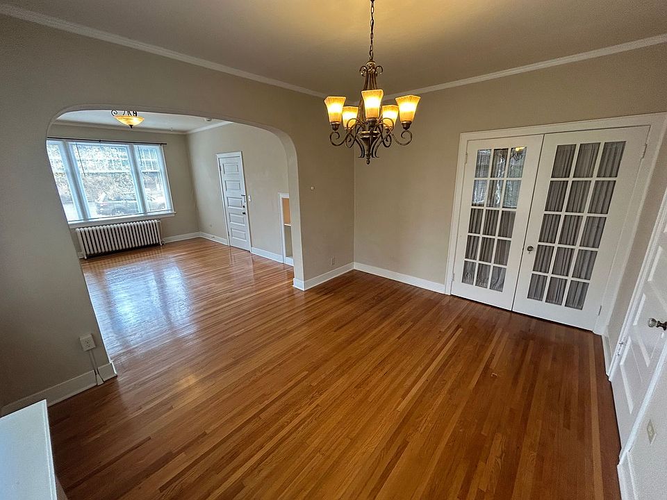 1st image of 2020 W Pacific Ave #A
