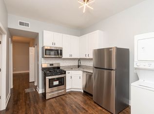 1922 N Wilmot Ave APT 3R, Chicago, IL 60647