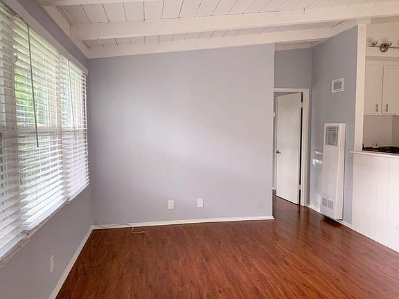 4th image of 1218 Armacost Ave APT 10