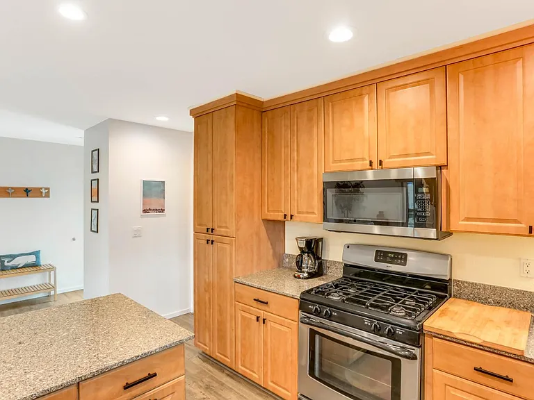 Unit Photo