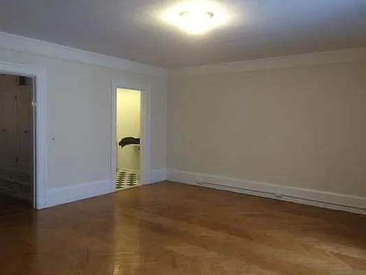 Rented by Keller Williams NYC | media 13