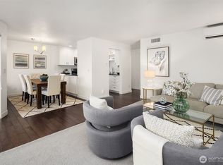 7850 E Green Lake Dr N APT 301, Seattle, WA
