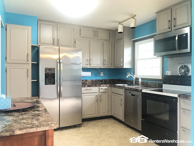 2263 Misthaven Ln — Photo 6