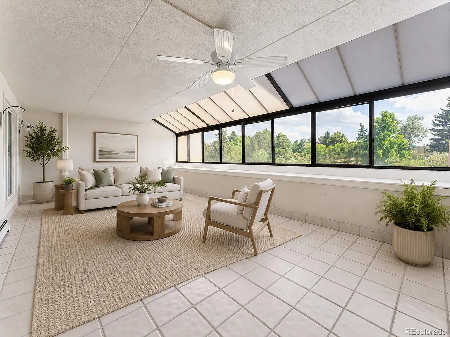 2 bed, 2.0 bath, 2299 sqft, $2,700 — Photo 2