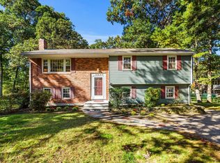 72 Alden Rd, Holliston, MA 01746