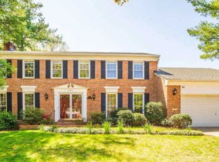 806 Saint Stephens Rd, Alexandria, VA 22304
