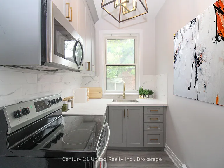 291 Stewart St #3 — Photo 11
